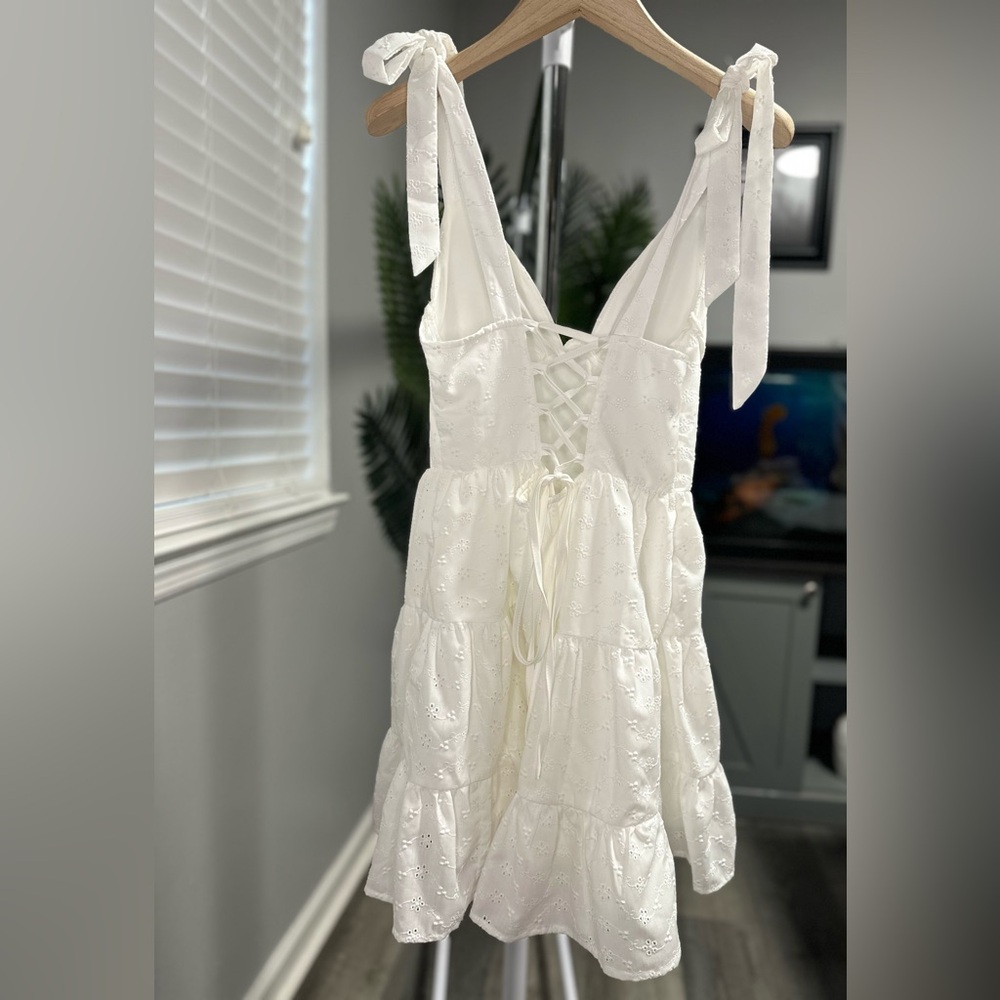 SHEIN white eyelet lace up mini dress - Picture 2 of 2